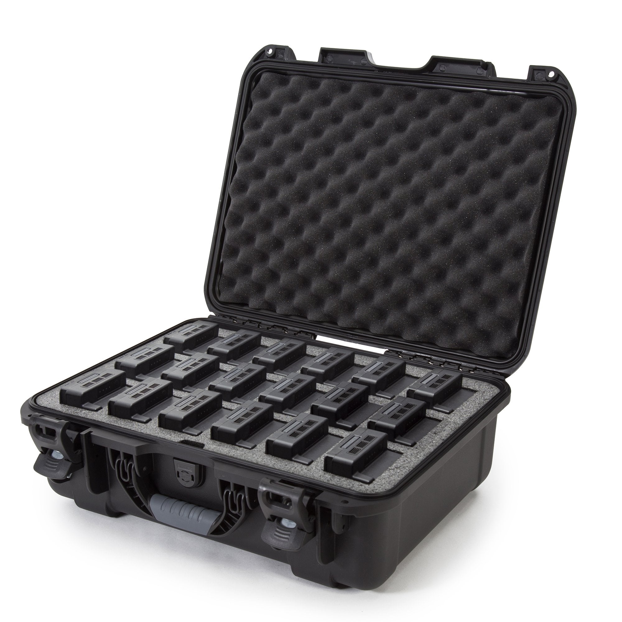 nanuk 925 waterproof professional gun case with foam insert for 4up silver