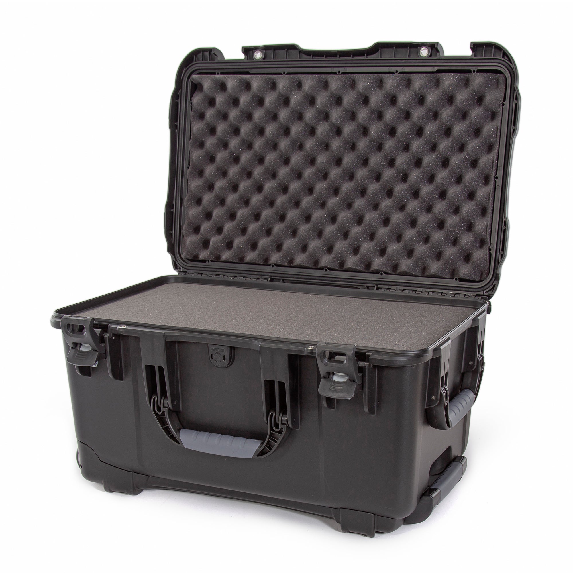 nanuk 935 waterproof professional gun case with foam insert for 6up w wheels graphite