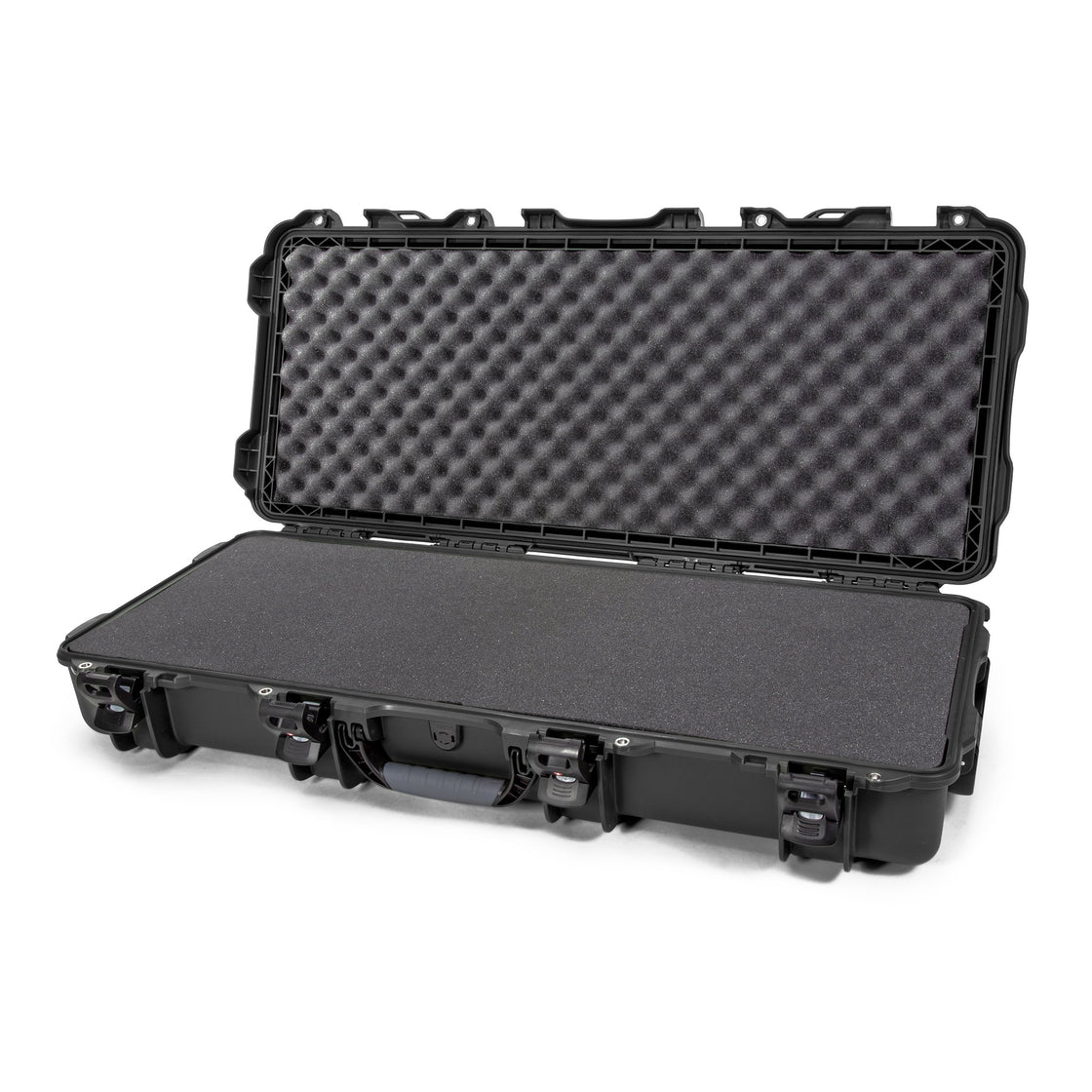nanuk 960 waterproof hard case with wheels and padded divider graphite